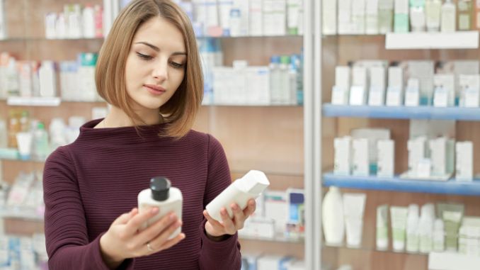 Beyond the Labels: How To Choose the Right Skincare Products and Spot Red Flags