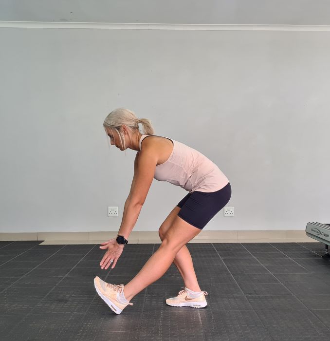 Standing Hamstring Stretch Lateral view 2