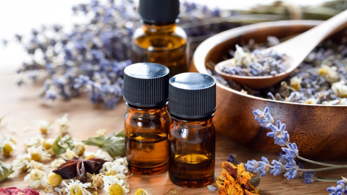 The Art of Aromatherapy: Pure Essential Oils for Everyday Use